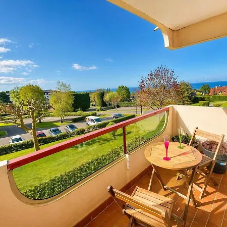 Апартаменты L'escale Sea View, Comfort, Serenity *